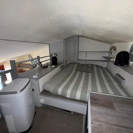 Avec Terrasse Et Parking A - Fr-1-309-90