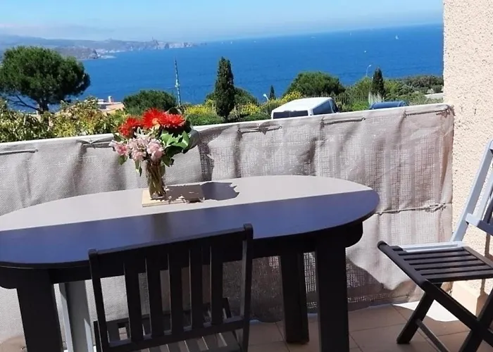 Avec Terrasse Et Parking A - Fr-1-309-90